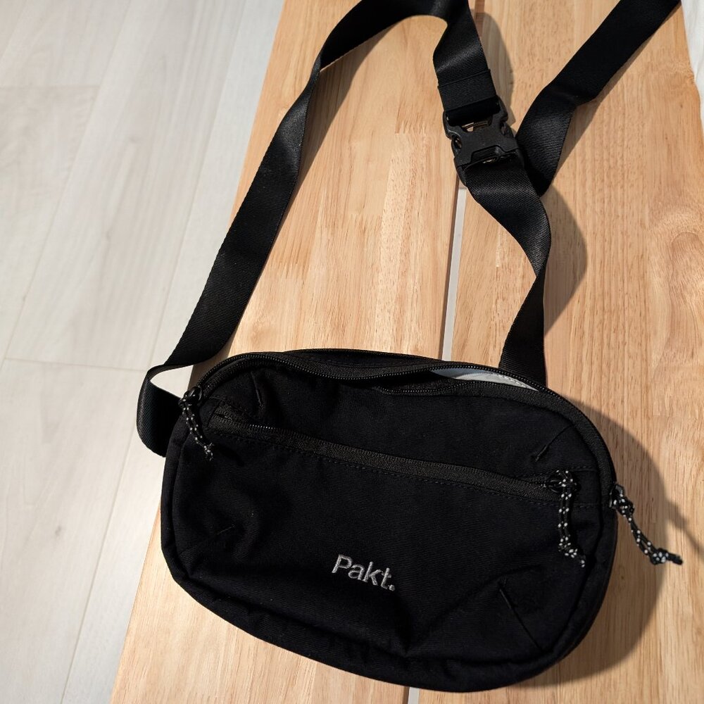 PAKT - Everyday 3 liter sling - black